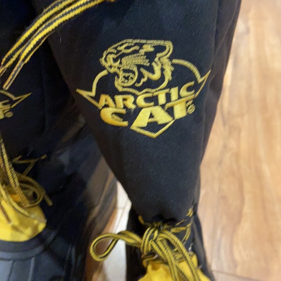 Arctic cat boots. - Picture 2 of 6